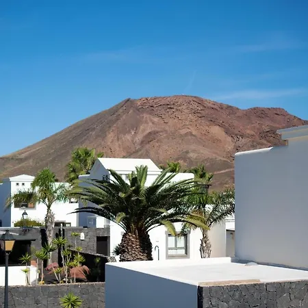 Irlanda: Beachside Retreat With Private Pool Playa Blanca (Lanzarote)