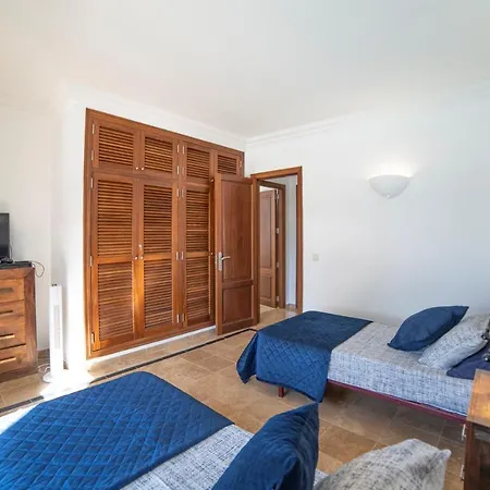 Beautiful Lanzarote 3 Bedrooms Irlanda Private Pool Only 400m From The Sea