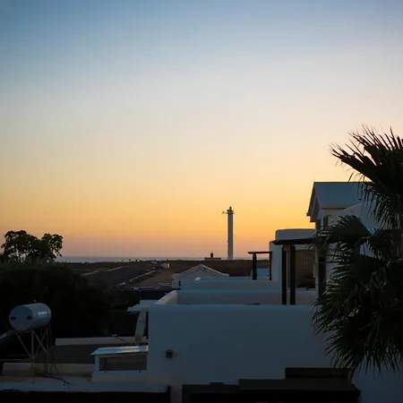 Irlanda: Beachside Retreat With Private Pool Villa Playa Blanca (Lanzarote)