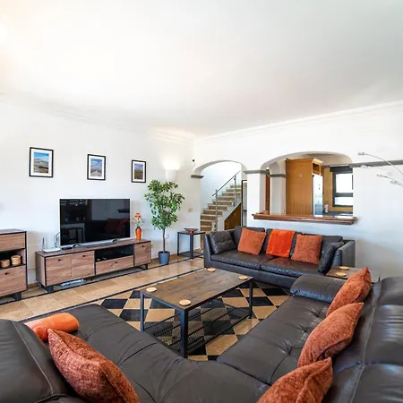 Irlanda: Beachside Retreat With Private Pool Villa Playa Blanca (Lanzarote)